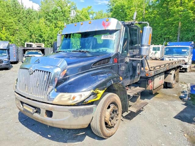 2002 INTERNATIONAL MA025
