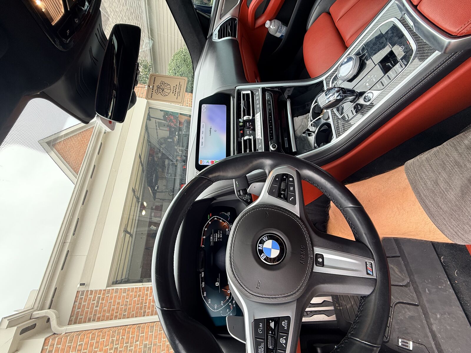 2021 BMW M850i