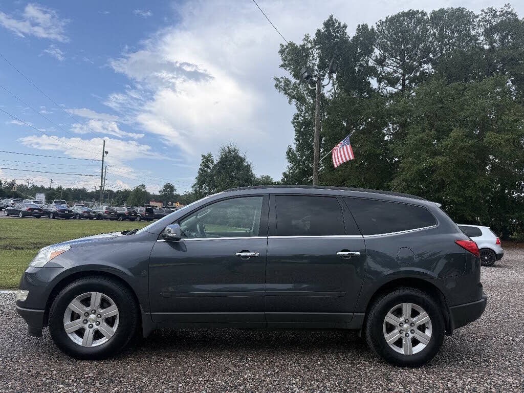 2011 CHEVROLET Traverse