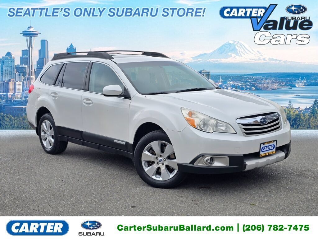 2012 SUBARU Outback