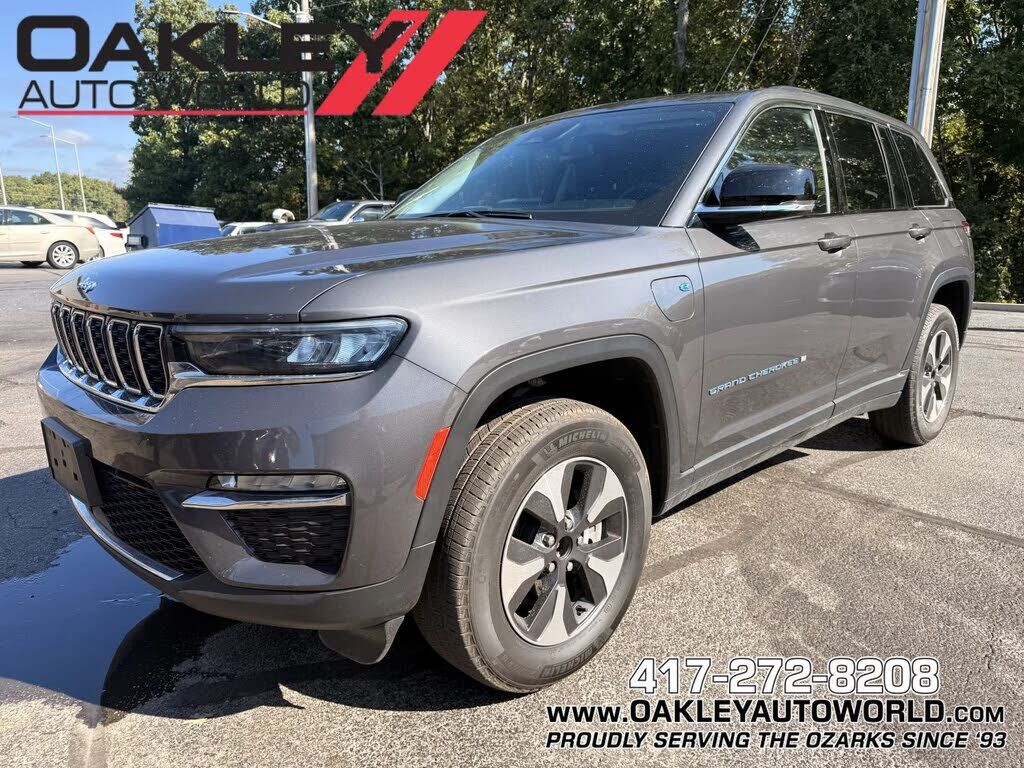 2023 JEEP Grand Cherokee