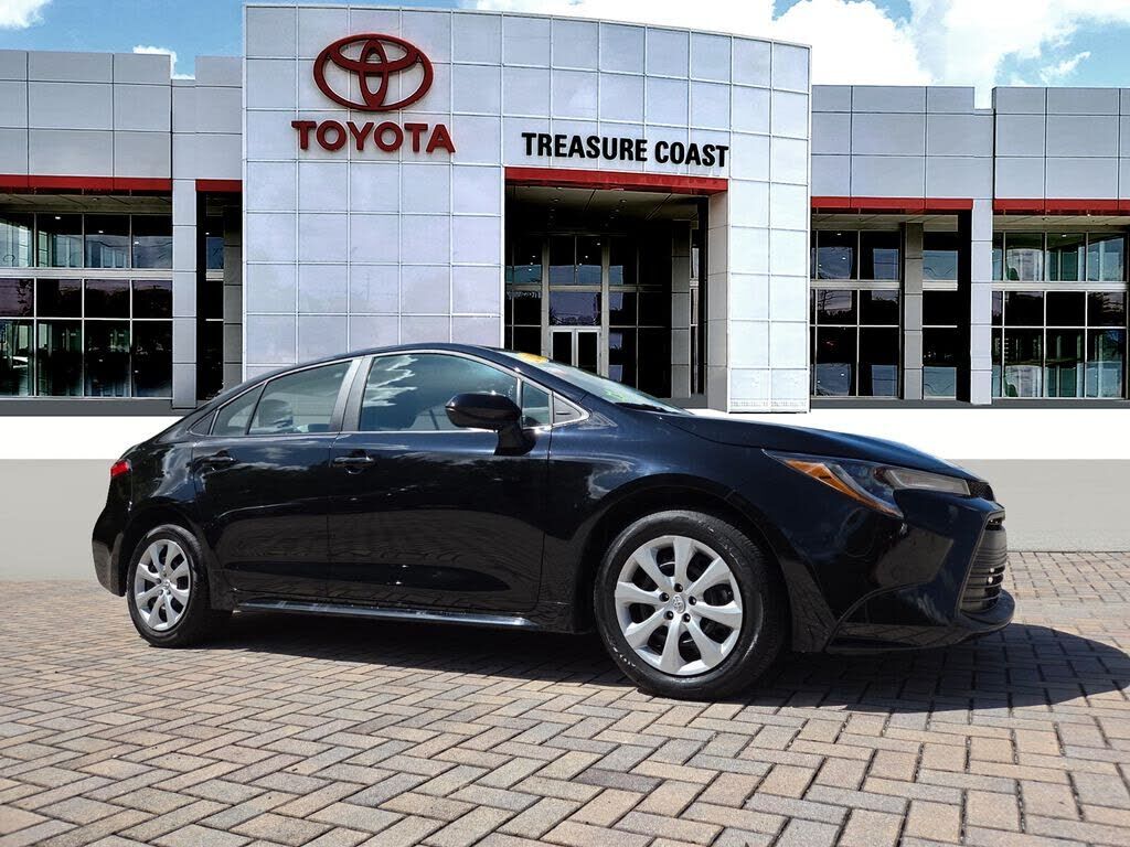 2024 TOYOTA Corolla