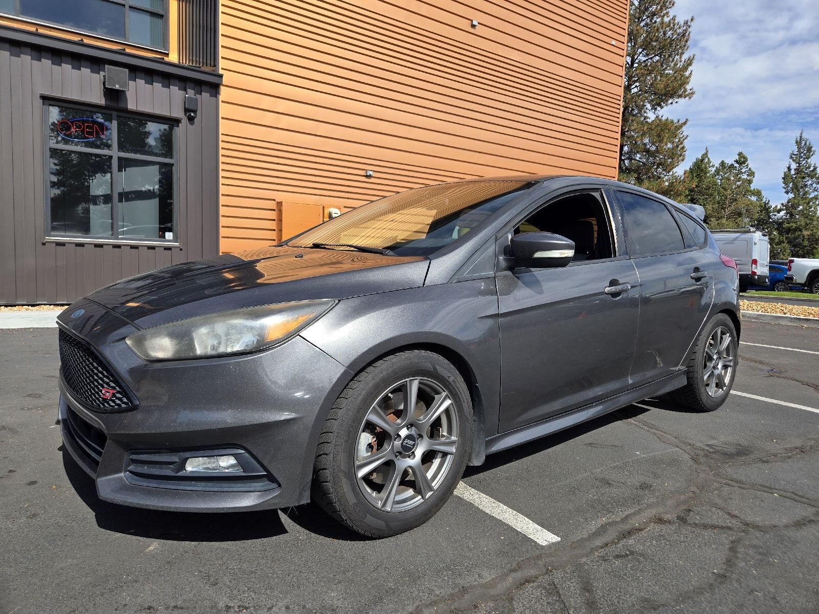 2016 FORD Focus