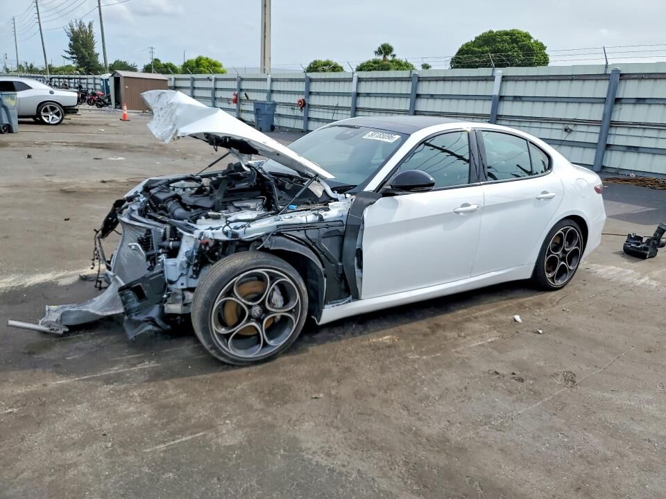 2024 ALFA ROMEO Giulia