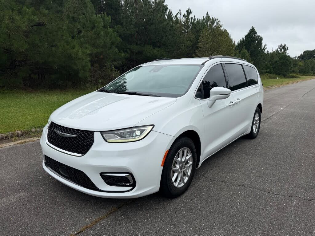2022 CHRYSLER Pacifica