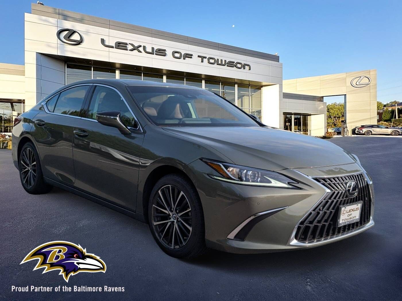 2025 LEXUS ES