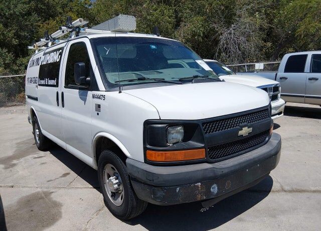 2012 CHEVROLET Express