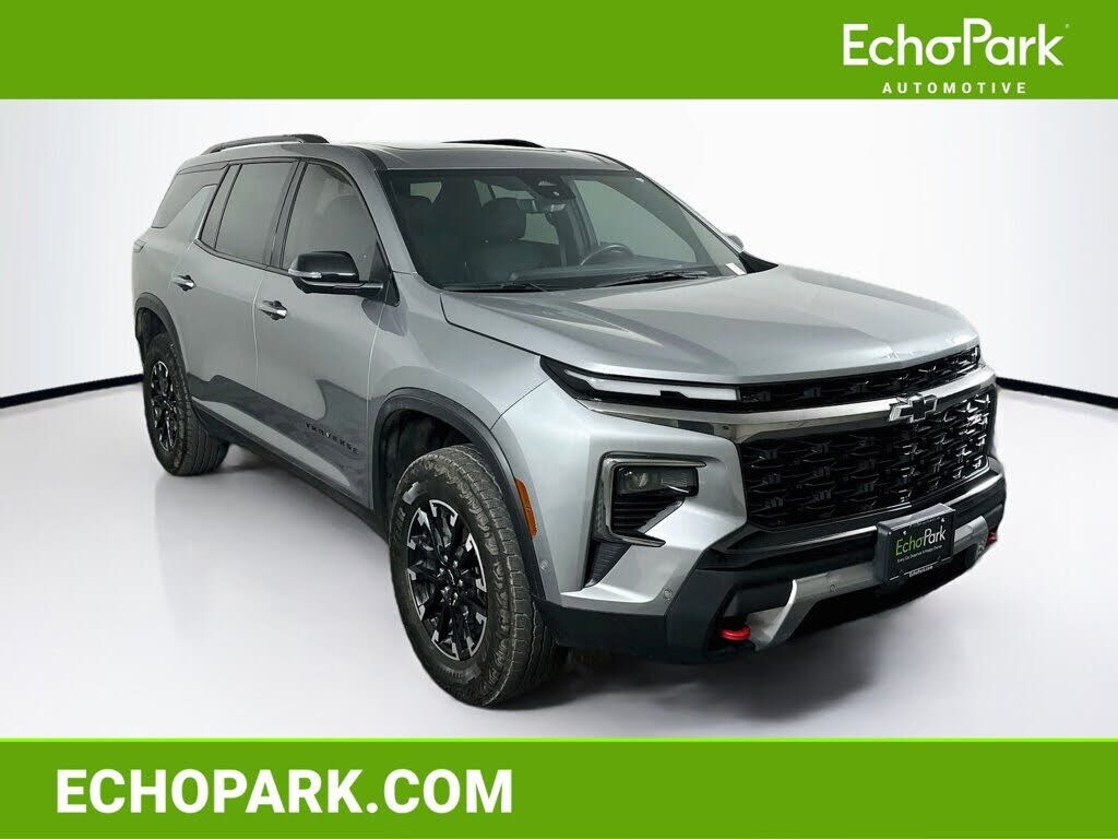 2024 CHEVROLET Traverse