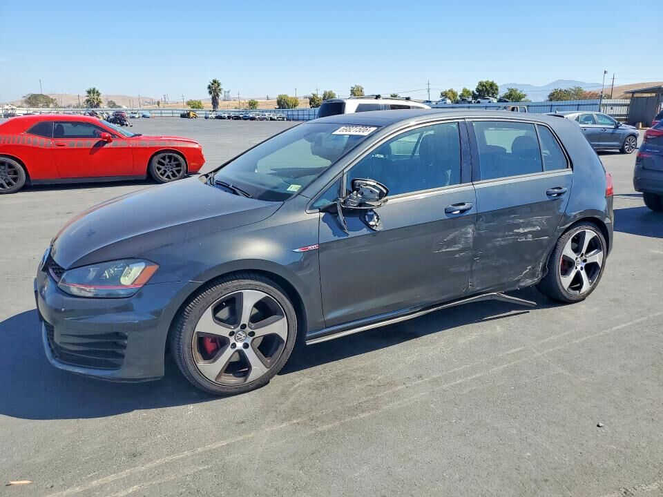 2016 VOLKSWAGEN Golf GTI