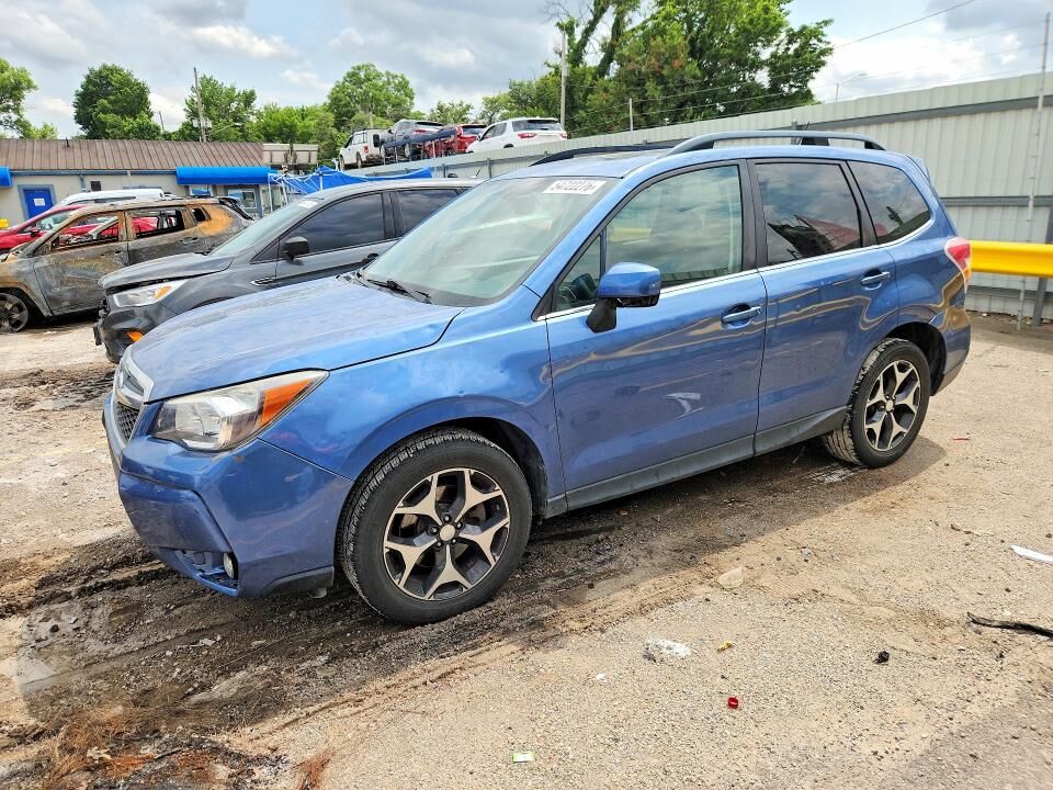 2015 SUBARU Forester