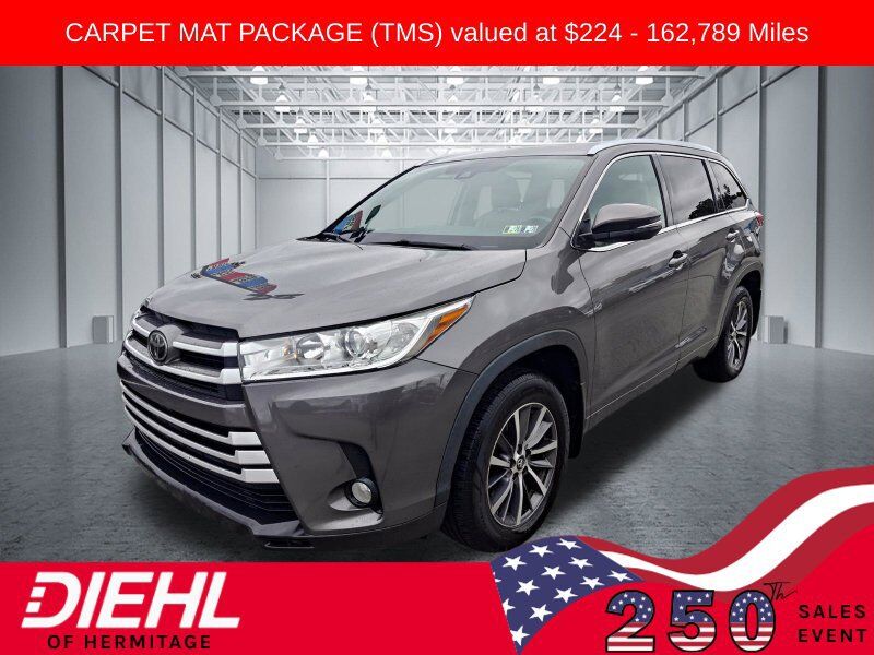2018 TOYOTA Highlander