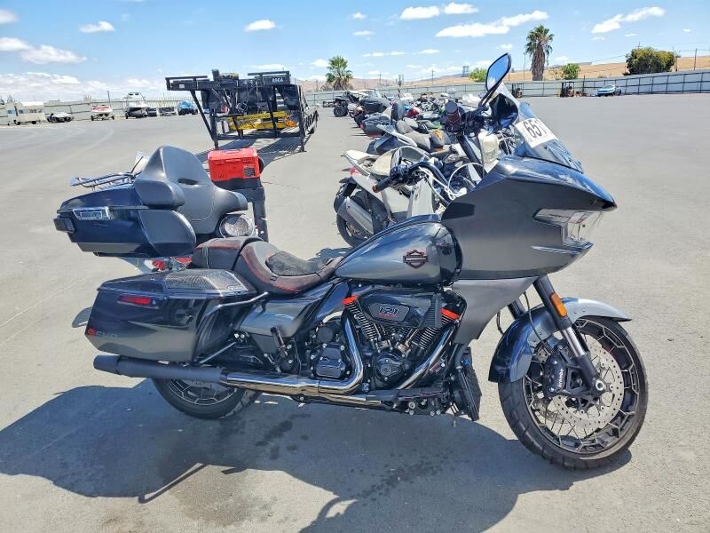 2025 HARLEY-DAVIDSON CVO Road Glide