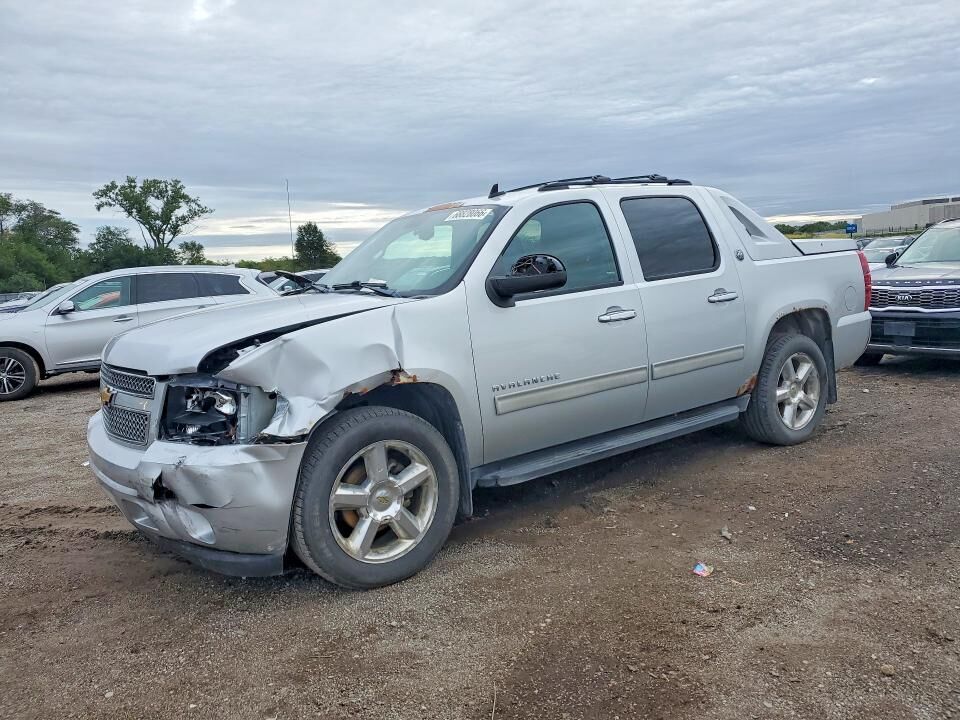 2013 CHEVROLET Avalanche