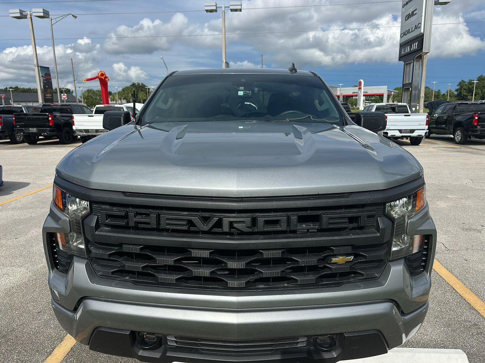 2025 CHEVROLET Silverado