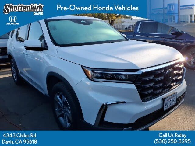 2025 HONDA Pilot
