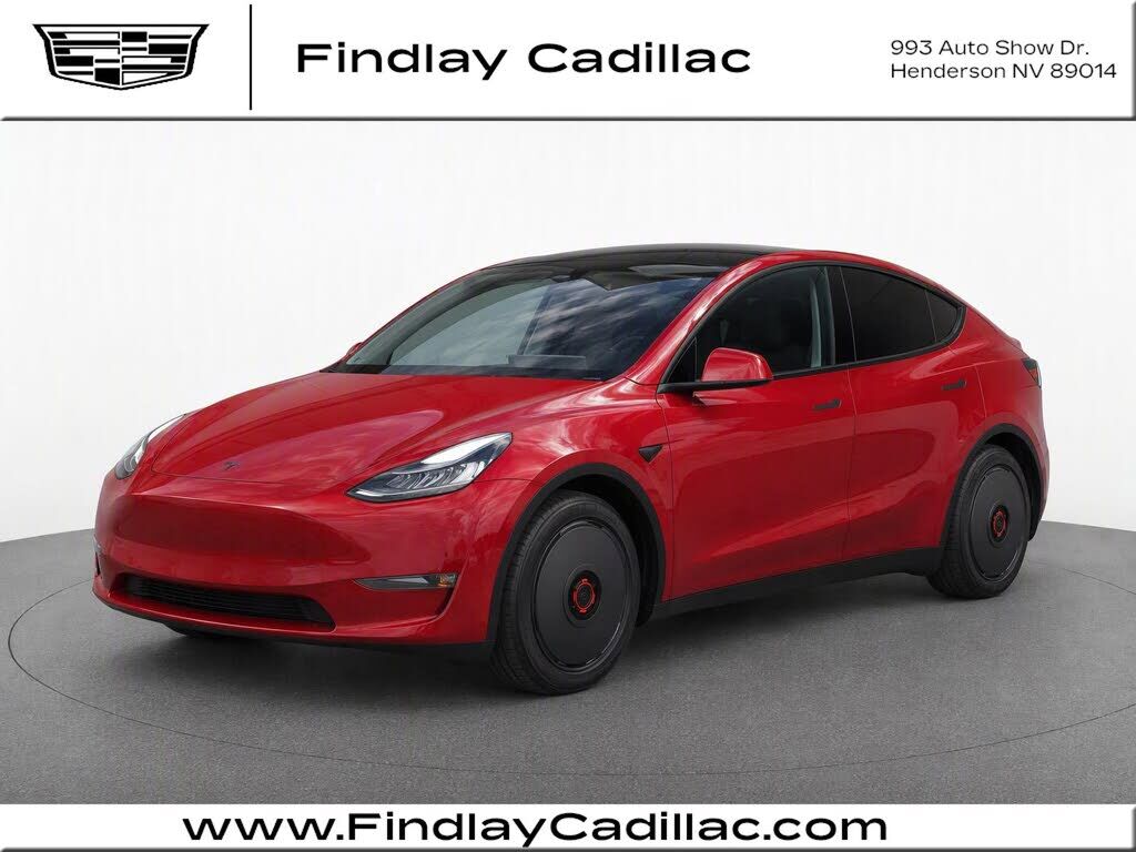 2024 TESLA Model Y