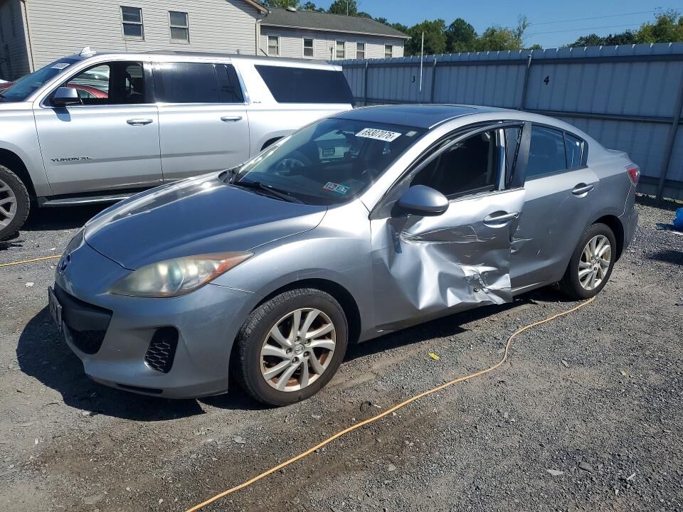 2012 MAZDA Mazda3