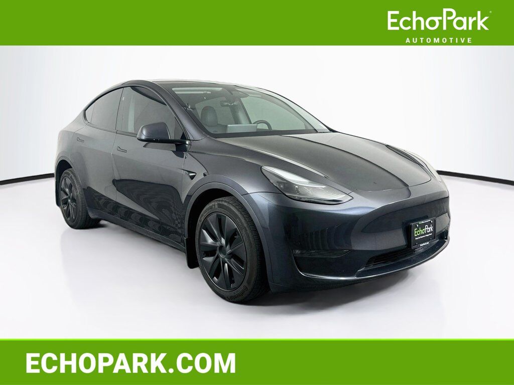 2024 TESLA Model Y