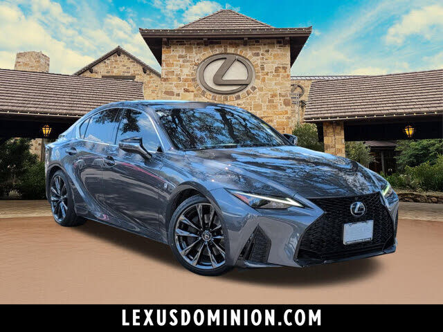 2024 LEXUS IS