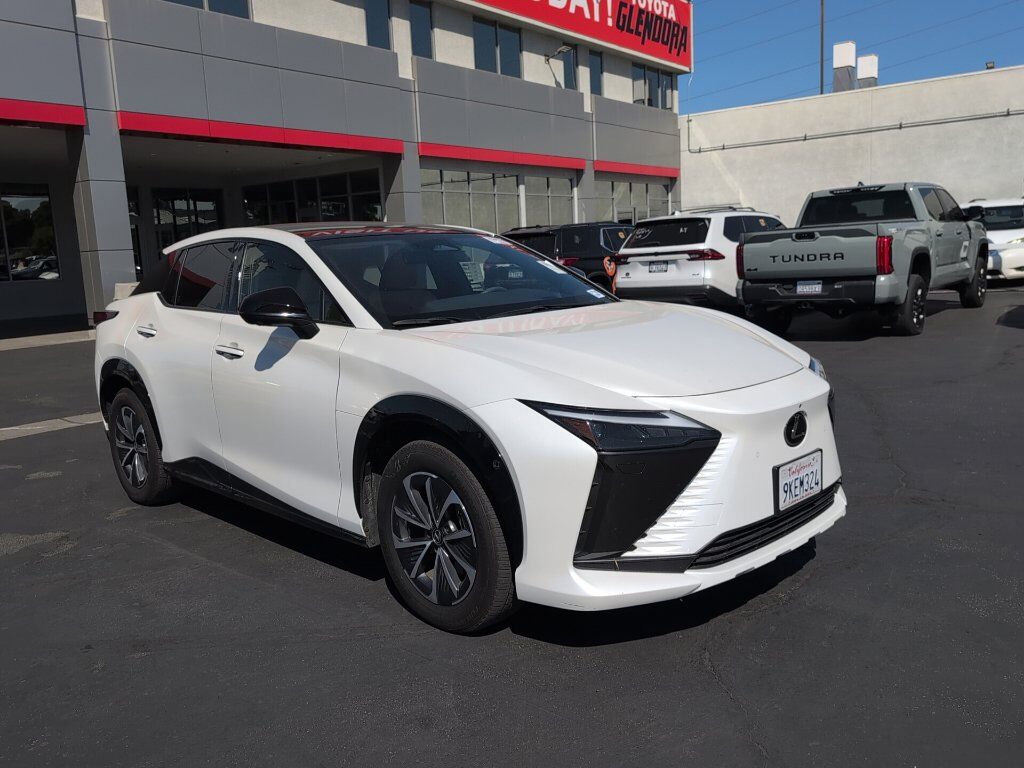 2023 LEXUS RZ 450e