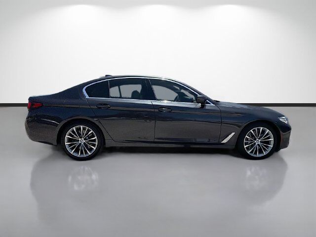 2023 BMW 540i