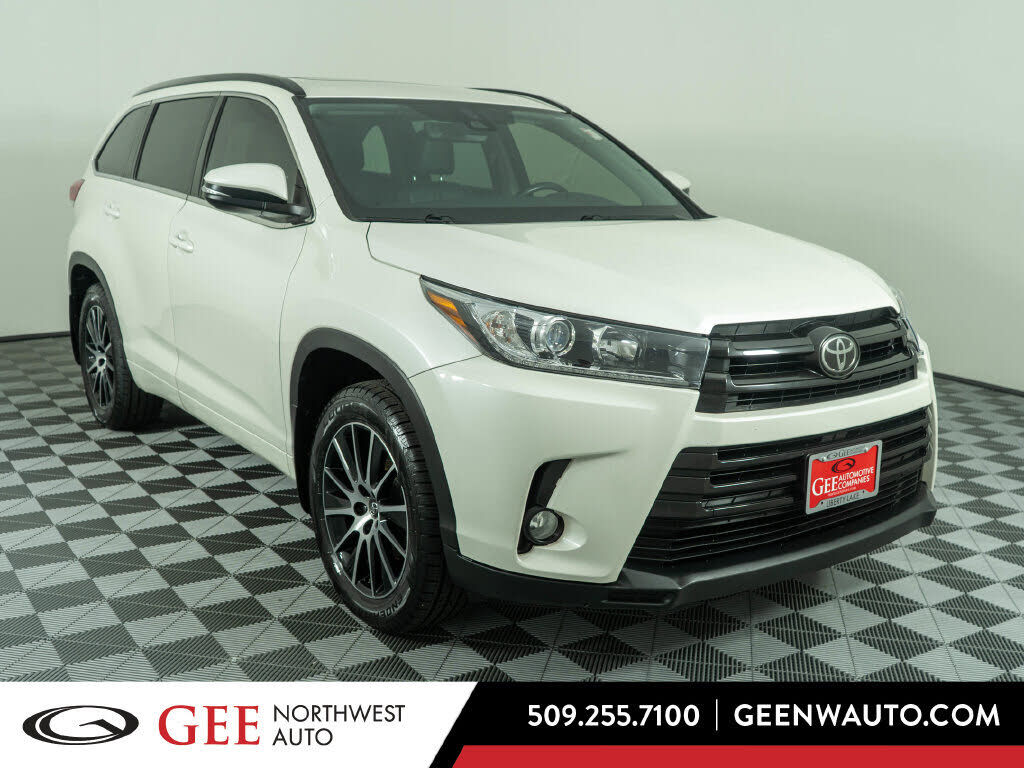 2018 TOYOTA Highlander
