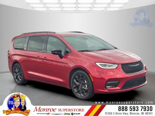2025 CHRYSLER Pacifica