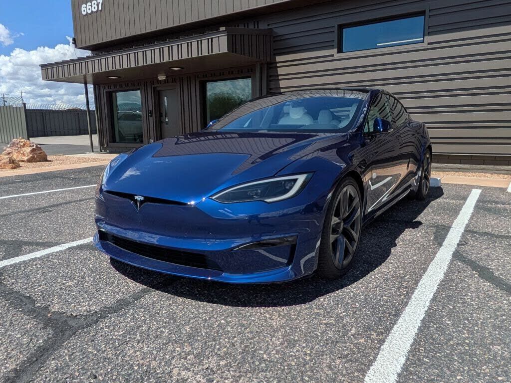 2022 TESLA Model S