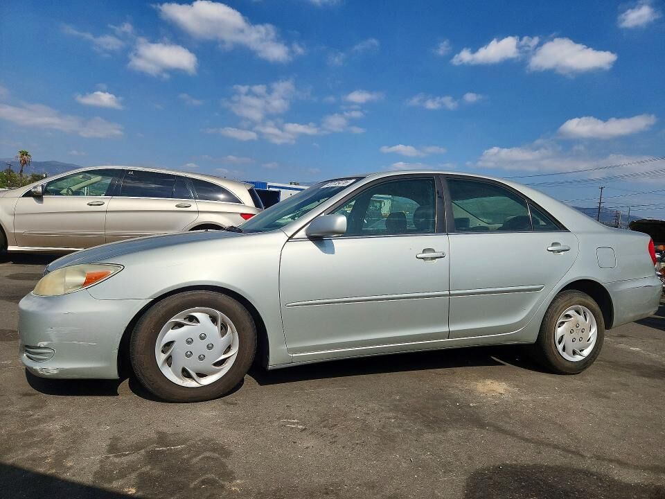 2003 TOYOTA Camry