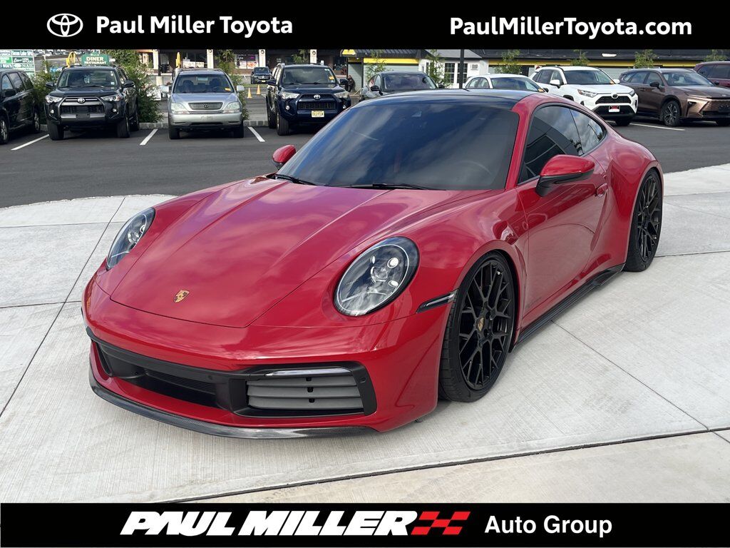 2022 PORSCHE 911