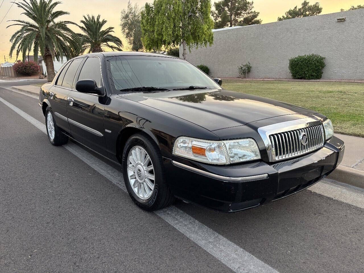 2010 MERCURY Grand Marquis