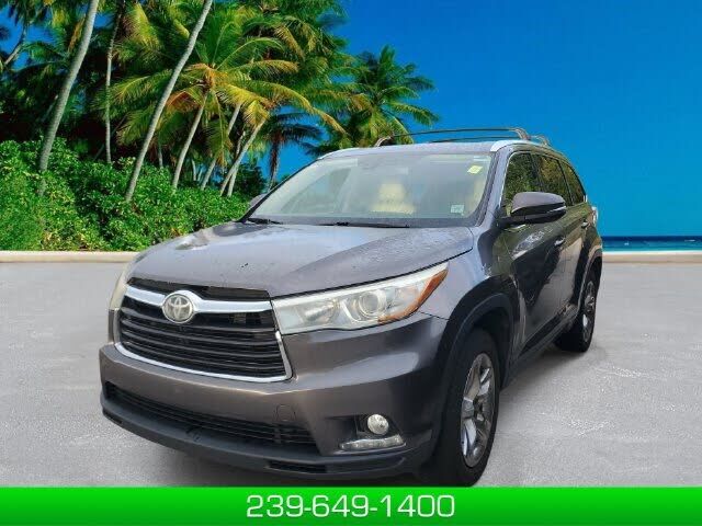 2016 TOYOTA Highlander