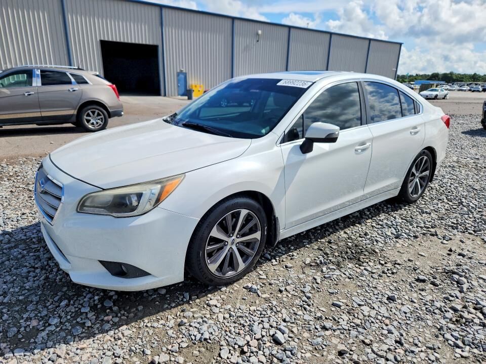 2017 SUBARU Legacy