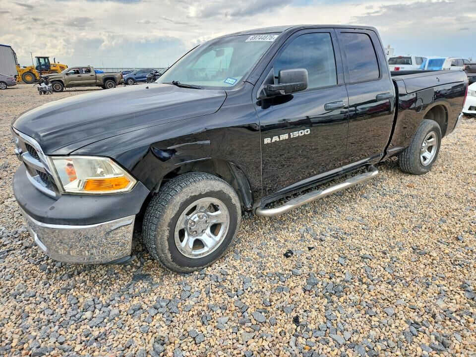 2012 DODGE Ram