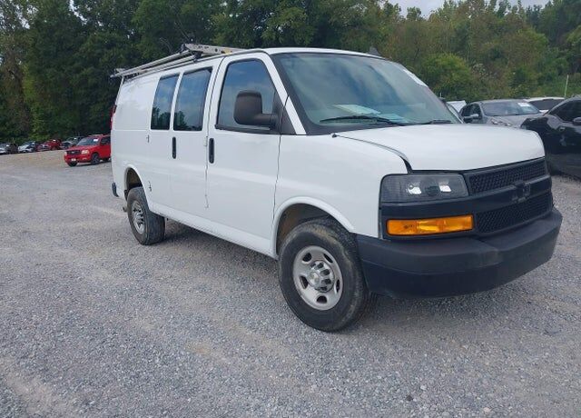 2021 CHEVROLET Express