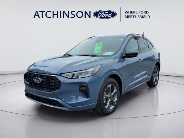 2024 FORD Escape