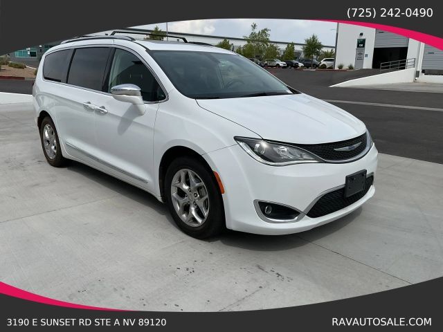 2019 CHRYSLER Pacifica