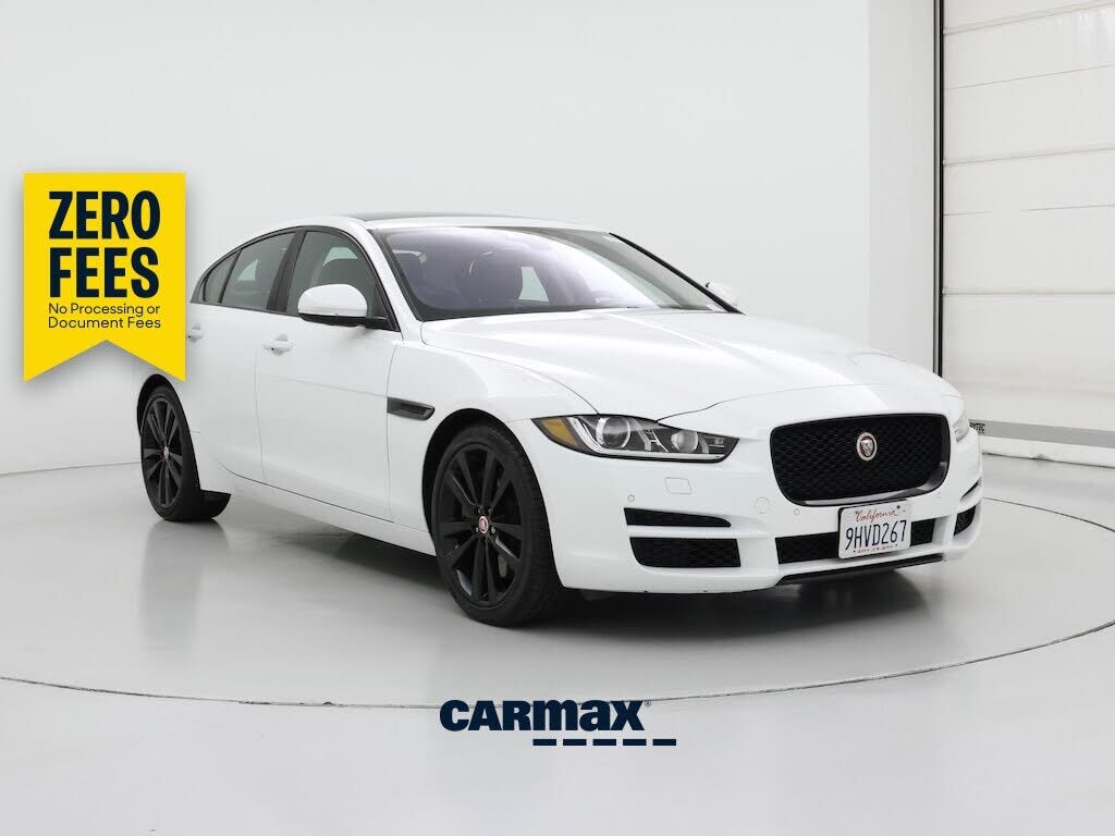 2017 JAGUAR XE