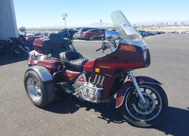 1983 HONDA Gold Wing