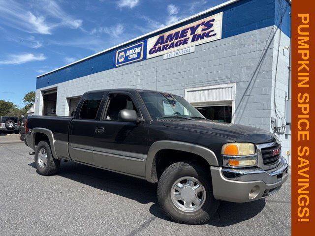 2003 GMC Sierra