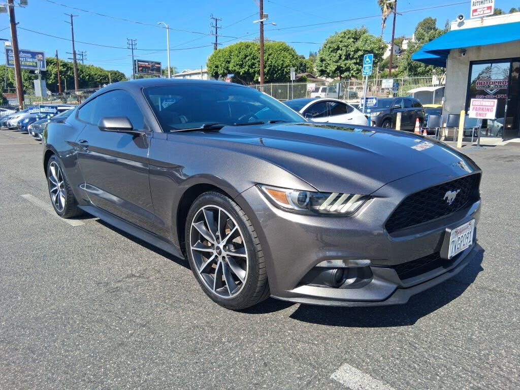 2016 FORD Mustang