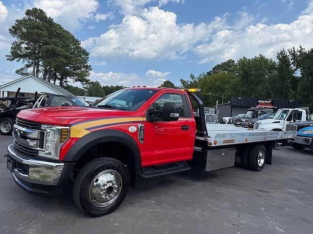 2018 FORD F-550