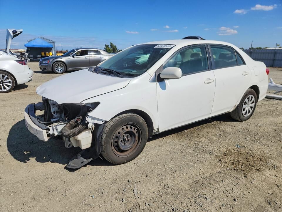 2011 TOYOTA Corolla