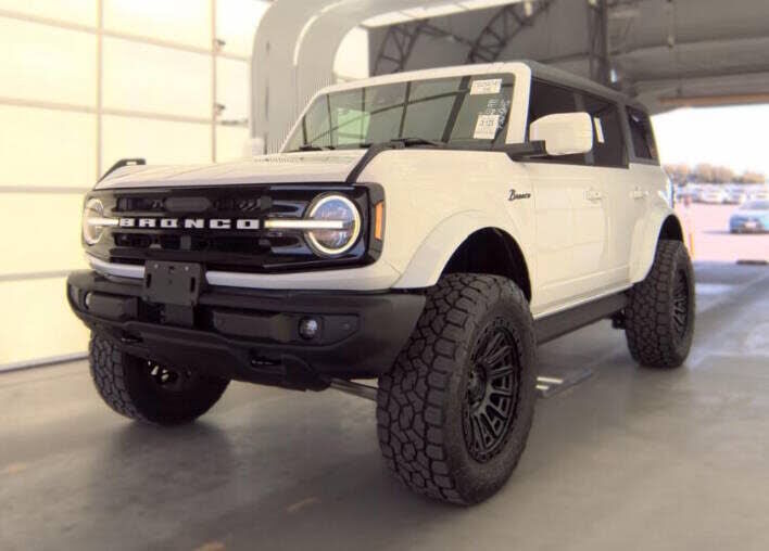 2023 FORD Bronco