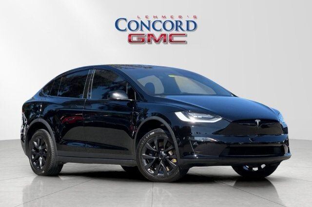 2022 TESLA Model X