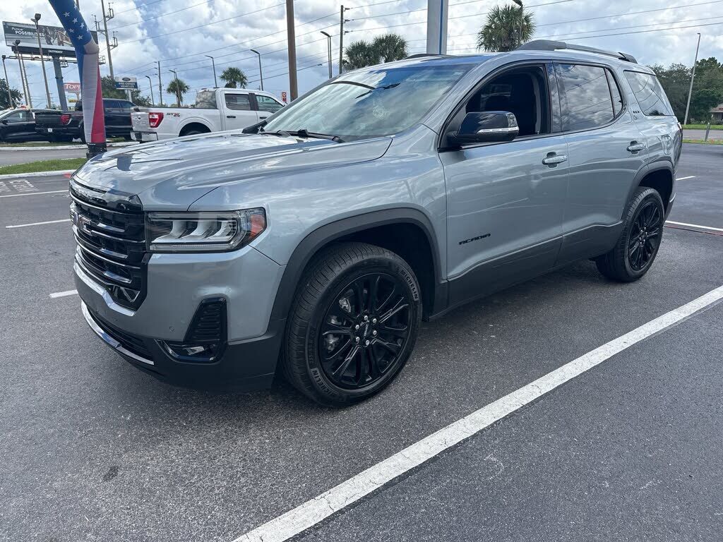 2023 GMC Acadia