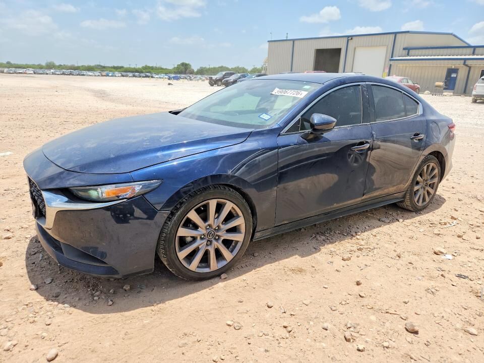 2022 MAZDA Mazda3