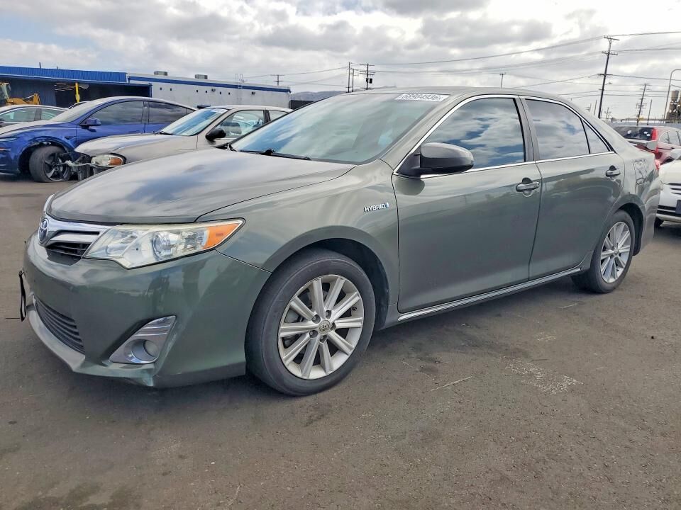 2012 TOYOTA Camry