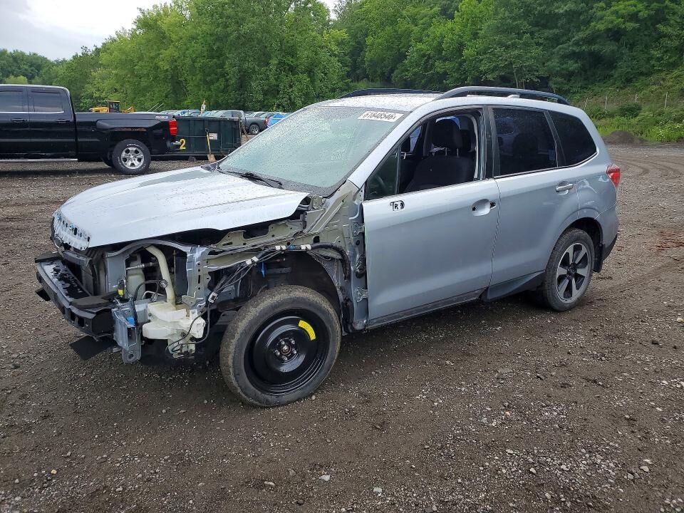 2017 SUBARU Forester
