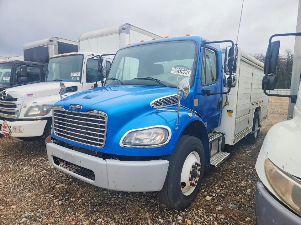 2020 FREIGHTLINER M2